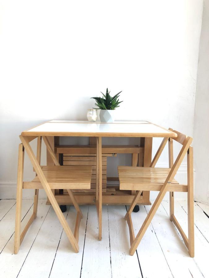 New! Seaside Central Scarborough Apartment Exteriör bild